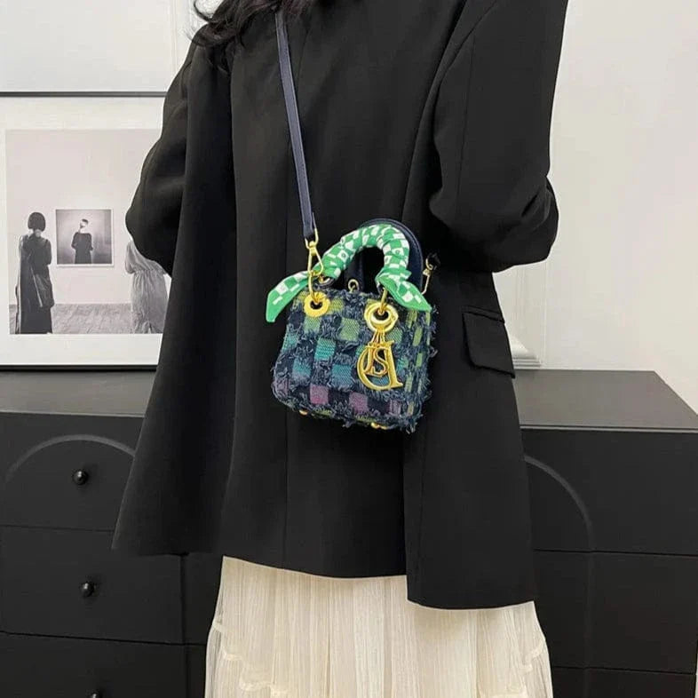 Mini sac bandoulière en tweed à carreaux