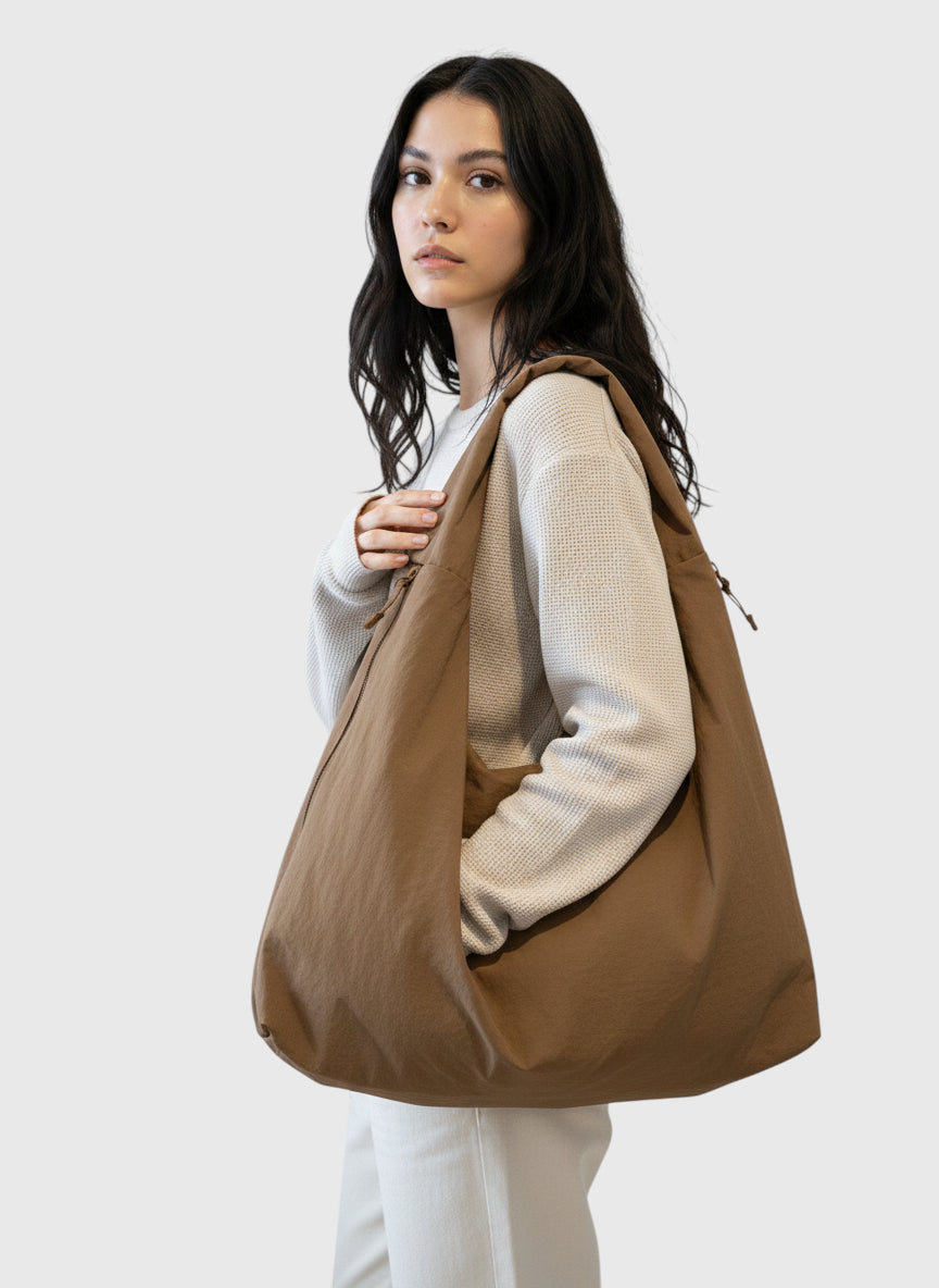 Sac hobo en nylon oversize - Le Colossal