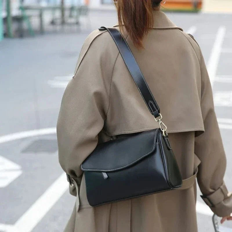 Petit sac besace en cuir