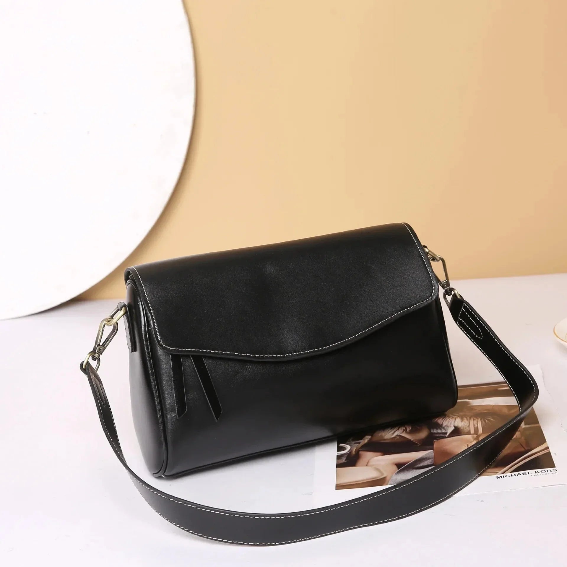 Petit sac besace en cuir Noir