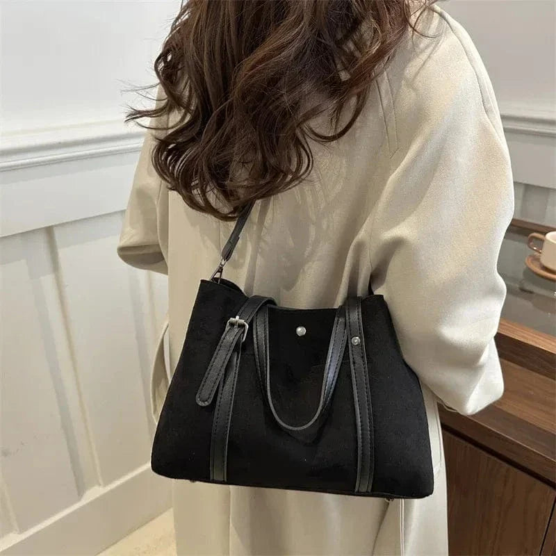 Retro Large Tote Bag Casual Commuter Women's Single Shoulder Pure Color Simple Hot Sale Of The Season New Underarm Bag Soft Poly