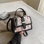 Sac bandoulière brodé à motif floral Rouge