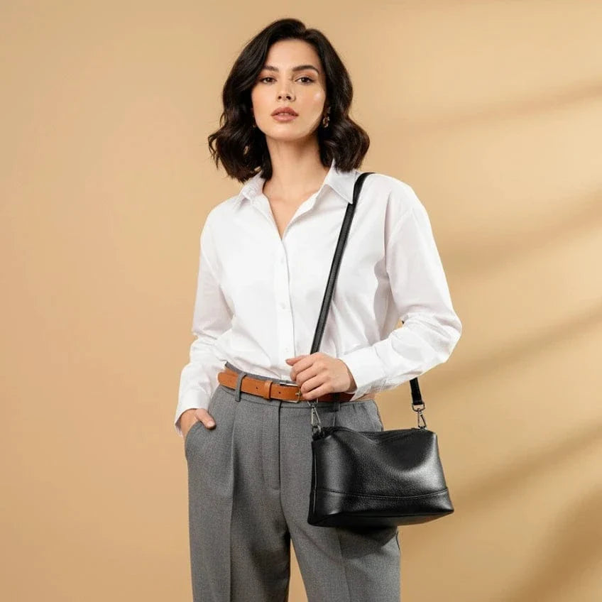 Sac bandoulière cuir noir minimaliste Noir