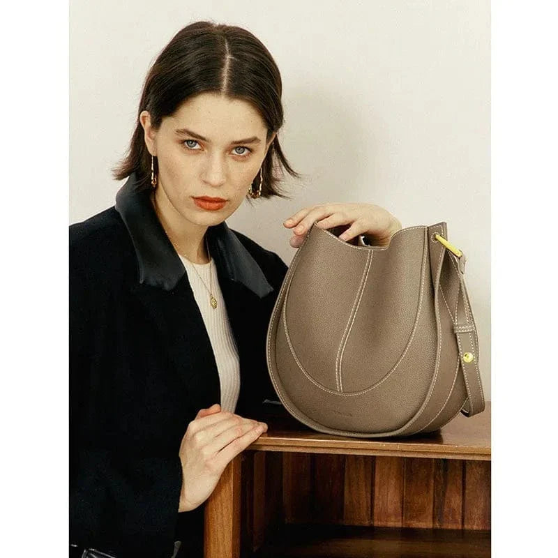 Sac bandoulière en cuir fendu Gris