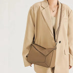 Sac bandoulière en cuir grainé moderne