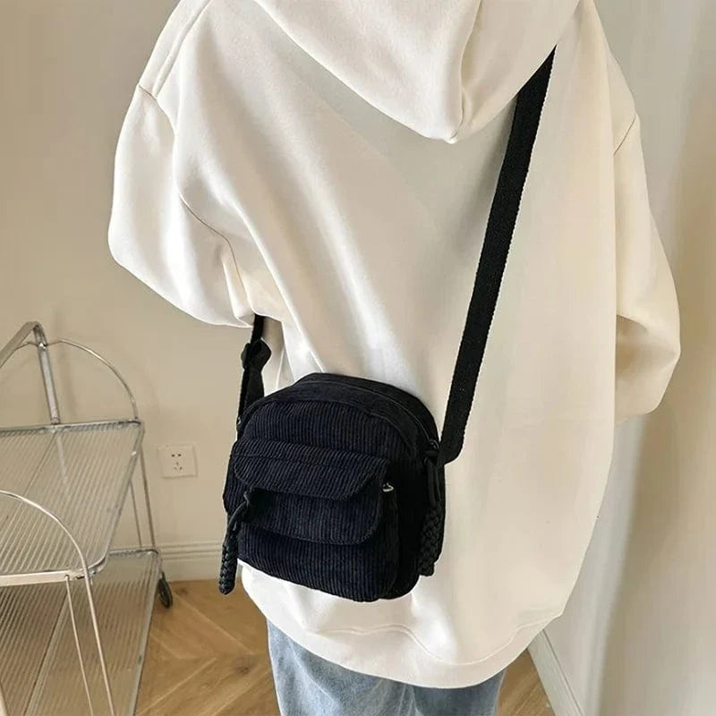 Sac bandoulière en velours rond Noir