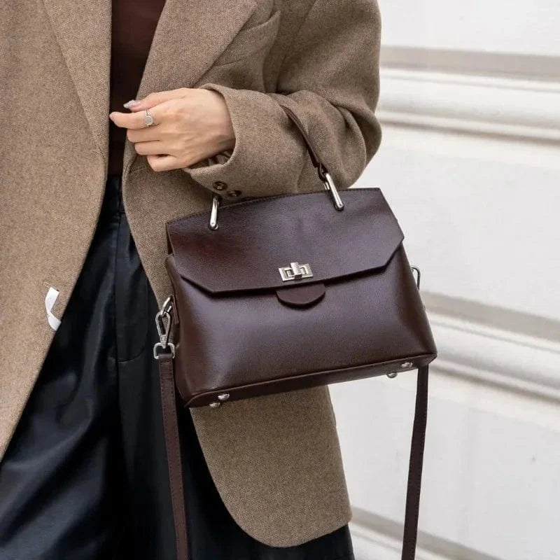 Sac bandoulière femme carré avec rabat