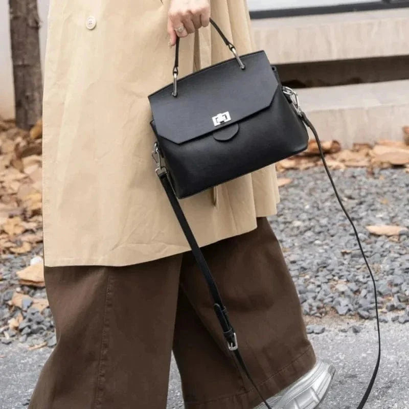 Sac bandoulière femme carré avec rabat