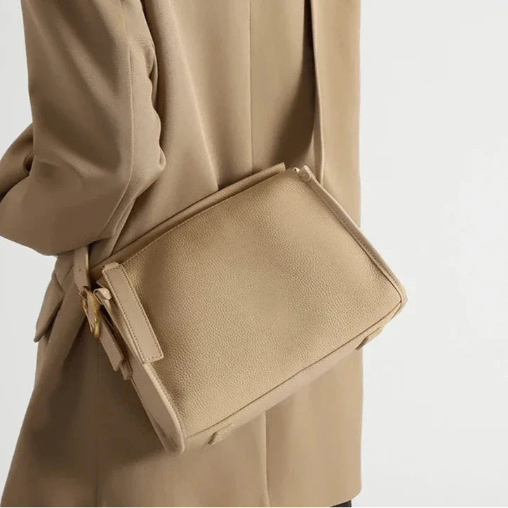 Sac bandoulière large en cuir