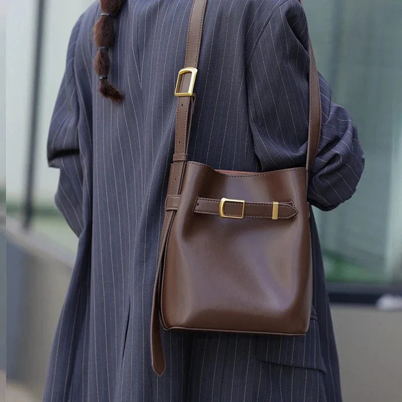Sac bandoulière minimaliste cuir