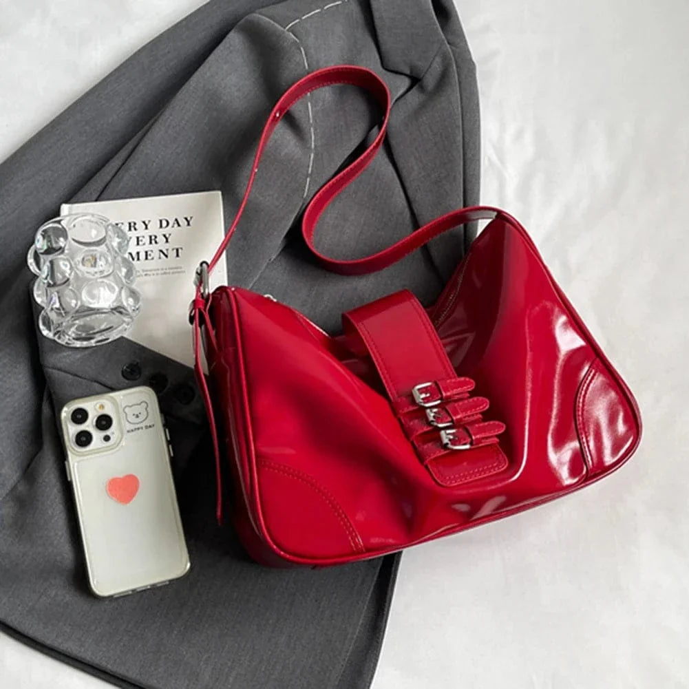 Sac bandoulière vernis simili cuir