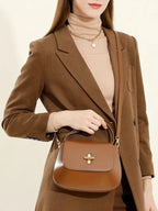 Sac besace cuir marron élégant