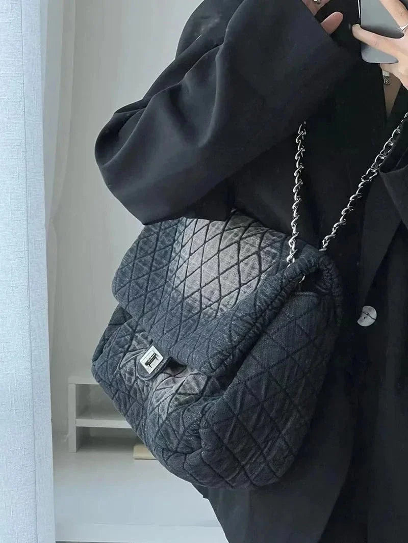 Sac matelassé chaîne noir Gris