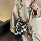 Sac seau damier cuir