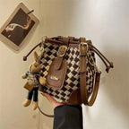 Sac seau damier cuir