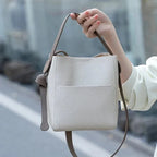 Sac seau en cuir chic