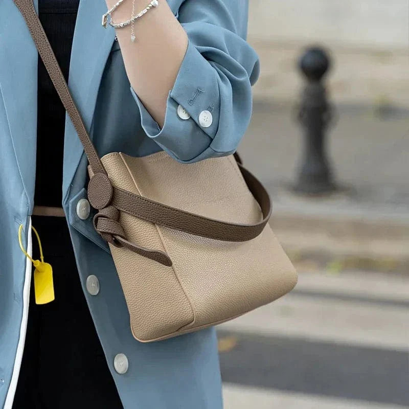 Sac seau en cuir chic Khaki