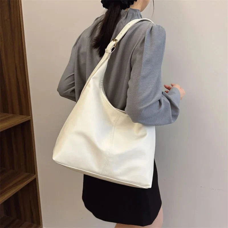 Vintage Large Capacity Shoulder Bag for Women with Soft Solid Crossbody Bag Retro Tote Bag For Commute